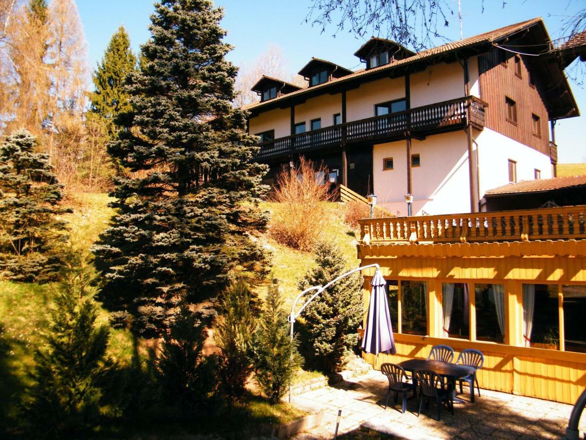 Ferien Vom Ich, Bayerischer Wald, Hotel & Restaurant Neukirchen  Exterior photo